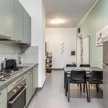 New Flat Near Termini Station Apartament *