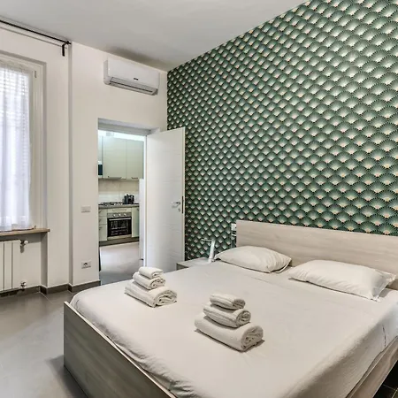 New Flat Near Termini Station Apartment